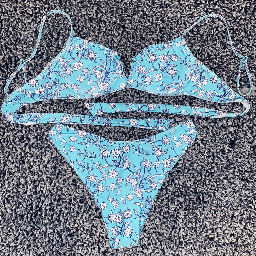 Zaful Blue and Purple Floral small